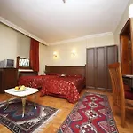 Turquhouse Ξενοδοχείο 4*