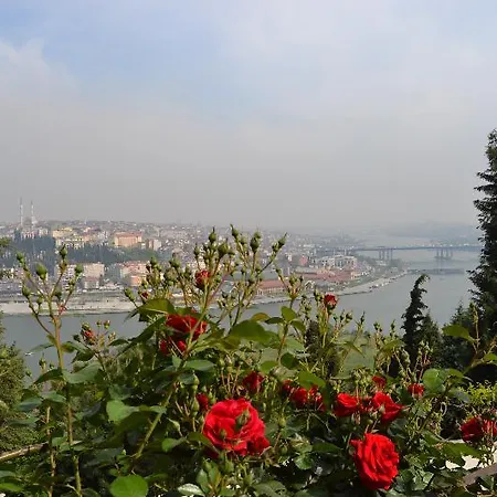 Turquhouse 3* Istanbul