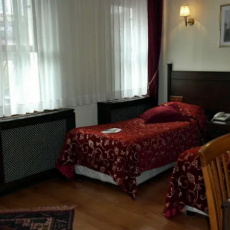 Turquhouse Hotel 3*