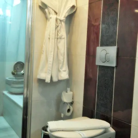 Turquhouse Hotel 3*