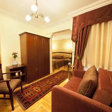 Turquhouse