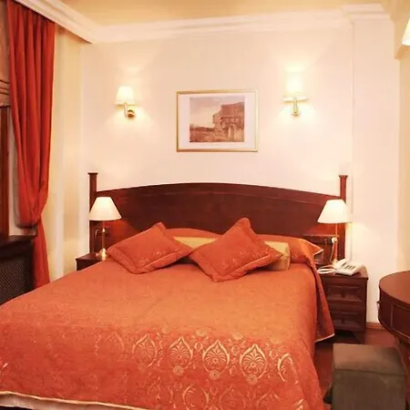 Turquhouse Hotel 3*